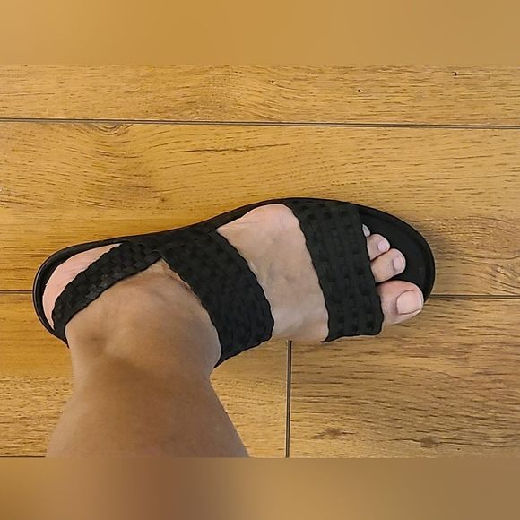 Sketches sandal/platform size 8/8.5 - Picture 14 of 14